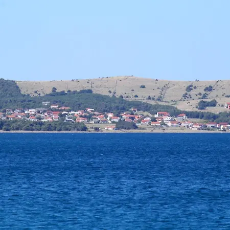 By The Sea - 21580 Apartment *